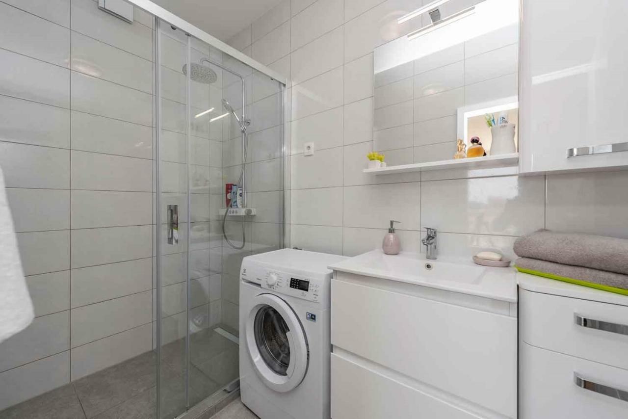 Sea The Sunset Apartment Zadar Ngoại thất bức ảnh